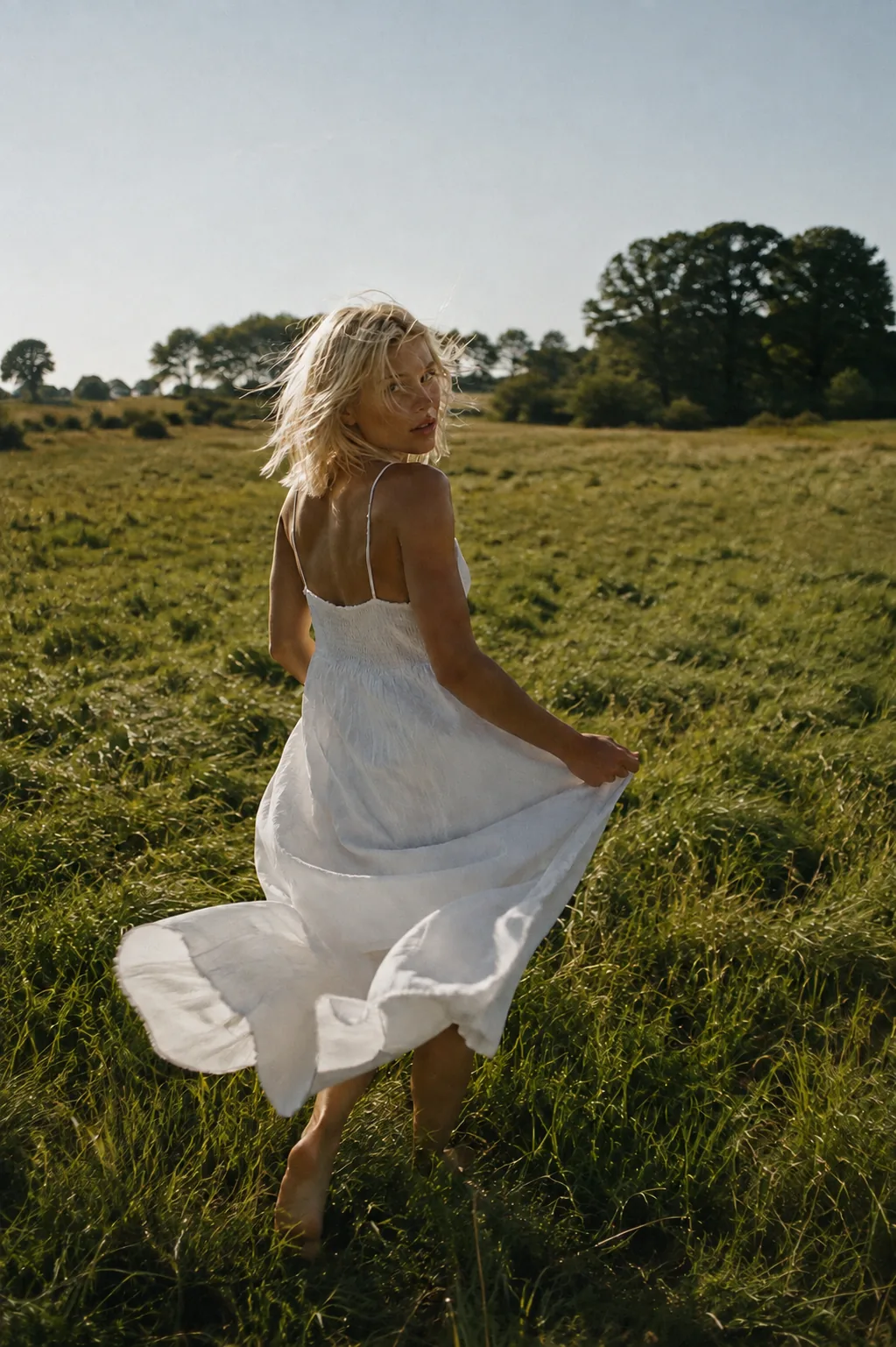Rare Perfume wildflower field shoot, image 2